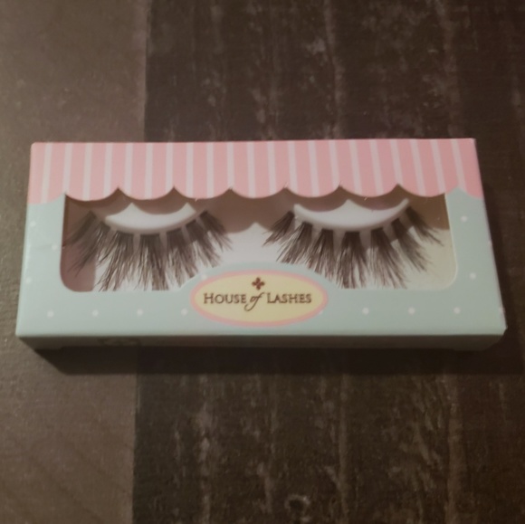 House of Lashes Other - NWT House of Lashes Faux Lashes - Bambie